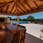 Olive Garden Zadarvillas ヴィラ Pristeg