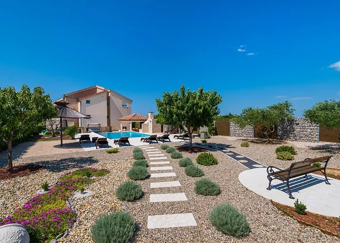 Olive Garden Zadarvillas Pristeg