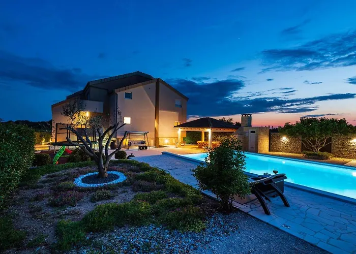 Villa Olive Garden Zadarvillas Pristeg