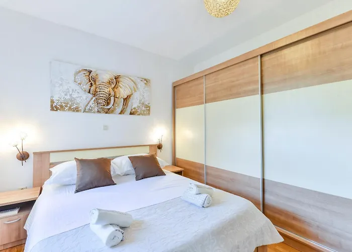 Villa Olive Garden Zadarvillas Pristeg