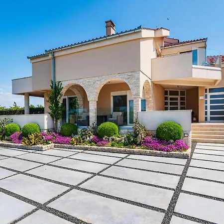Olive Garden Zadarvillas * Pristeg